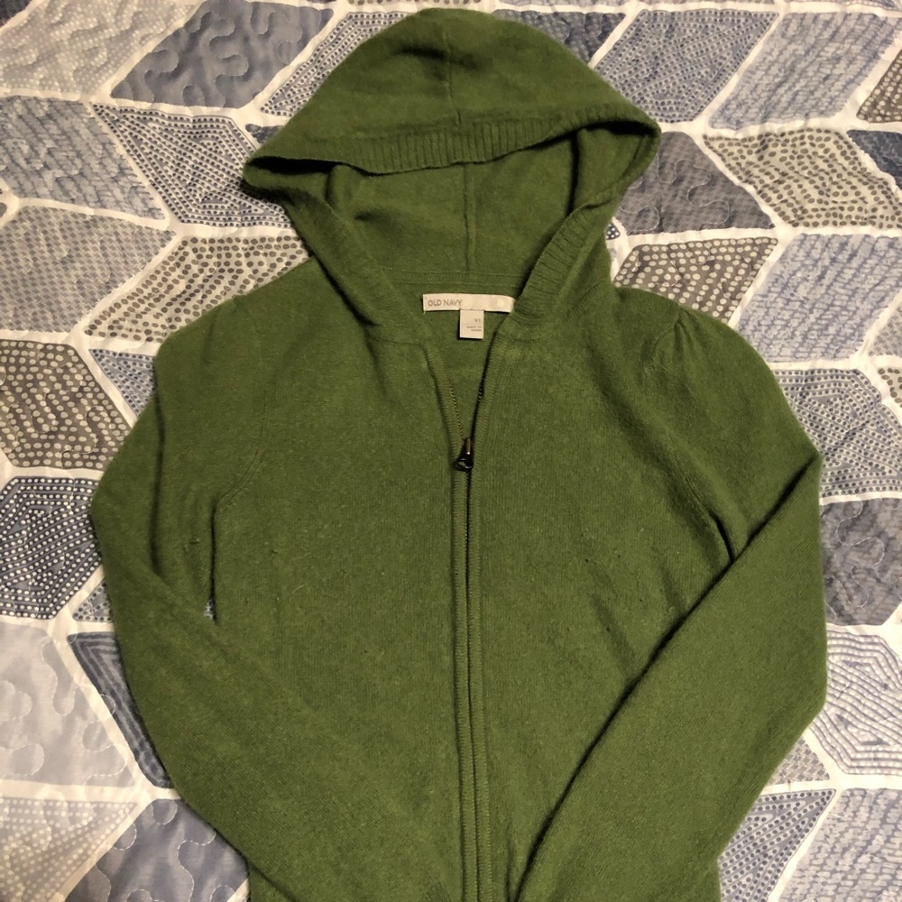 Cashmere sweater